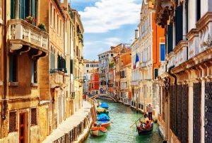Italy Reopens to Travel – Options for Immigration