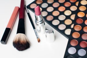 Set up beauty company in US